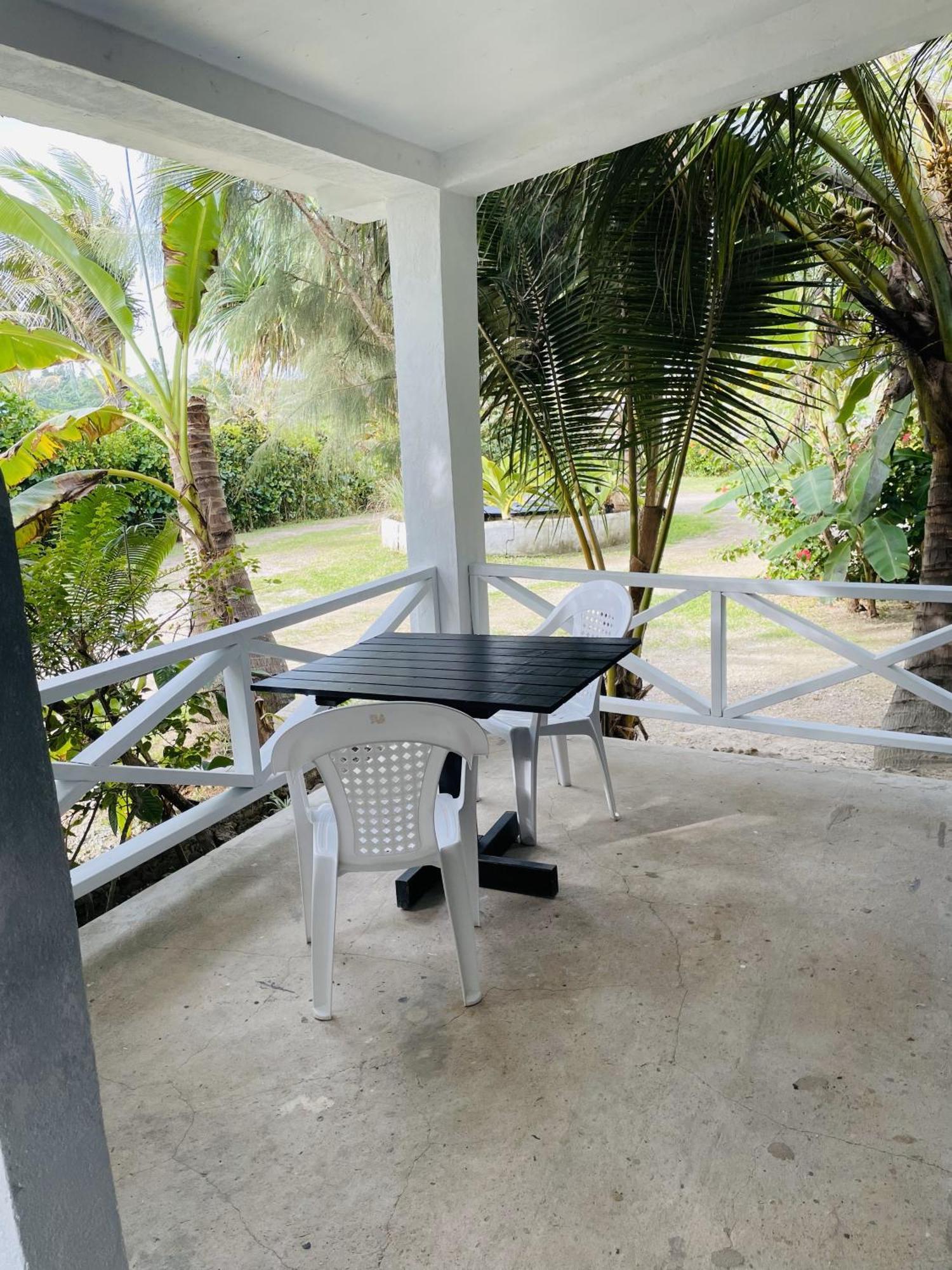 Banana Bay Beach Club Port Vila Exterior foto